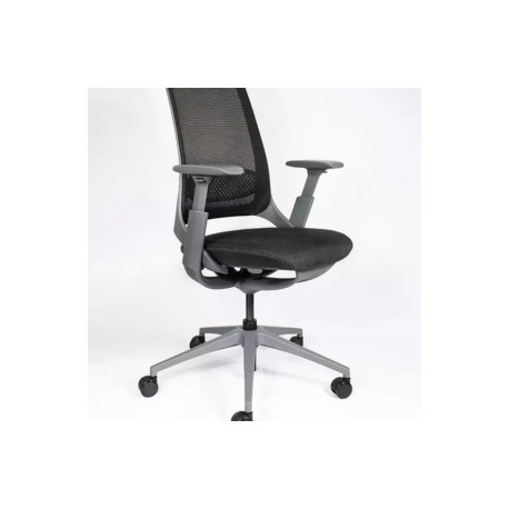 Silla Ejecutiva Ava Mesh Negro